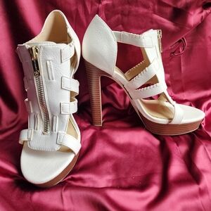 Jessica Simpson Larina Heels
